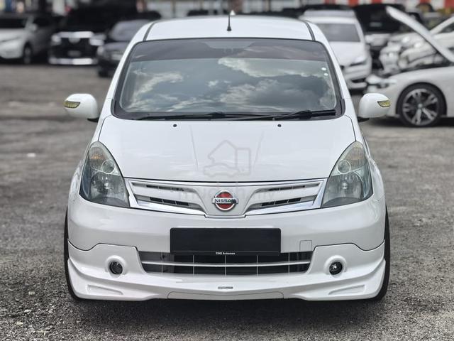 2011 Nissan GRAND LIVINA 1.6 (A) - 2