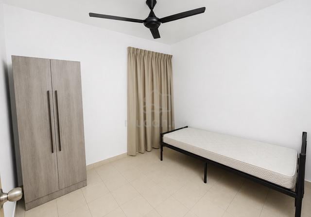 Bilik Single Pusat Komersial Seksyen 7 1