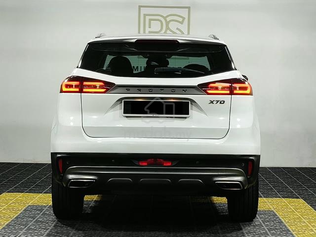 Proton X70 1.8 PREMIUM X (A) S.ROOF / P.BOOT / 360 - 5