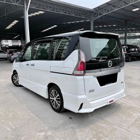 2021 Nissan SERENA 2.0 HYBRID PREMIUM HIGHWAY - 2