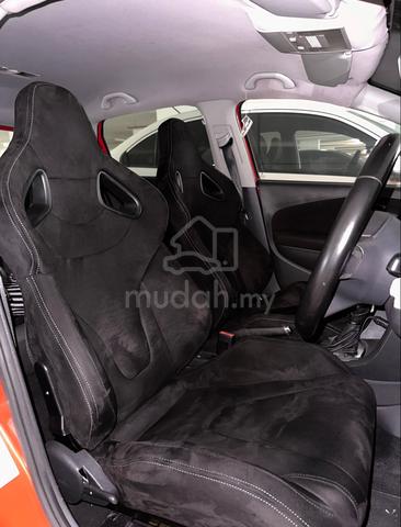 2011 Volkswagen POLO 1.2 TSI (CBU) (A) - 3