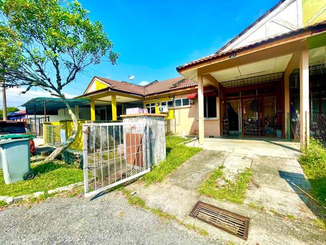 Single Storey Taman Desa Beringin Sikamat Available For Sale 1