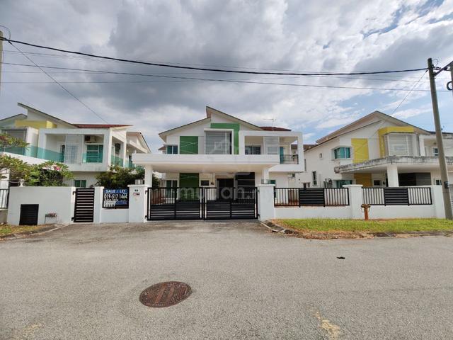 Banglo 6 Bilik View Tasek Untuk Dijual di Lakeville Seri Iskandar 1