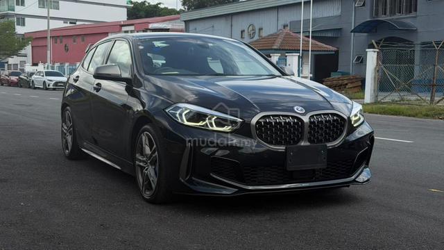 2023 BMW M135i XDRIVE - 1
