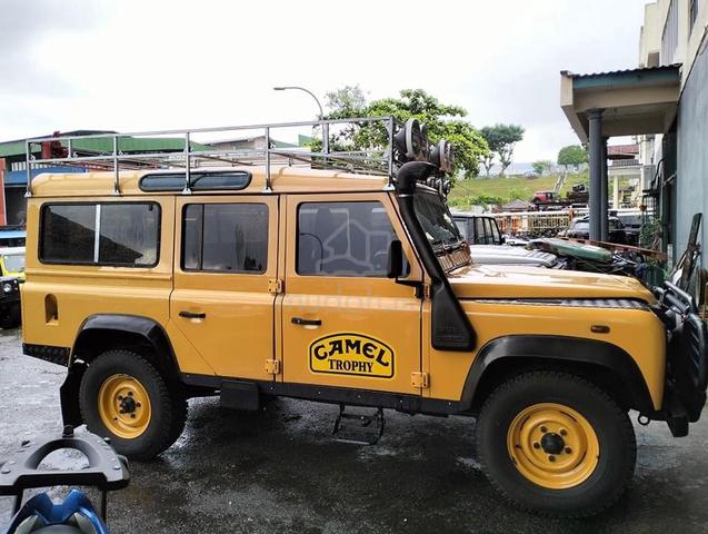 2001 Land Rover DEFENDER 110 2.5 (M) - 1