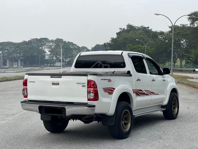2014 Toyota HILUX 2.5 TRD SPORT TIP TOP CONDITION - 2