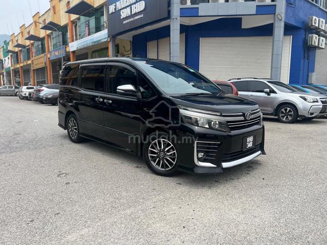2017 Toyota Voxy 2.0 Zs (A) Kirameki 11(A) EZ LOAN - 1