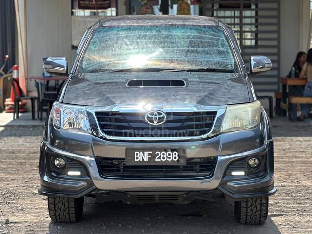 2015 Toyota HILUX 2.5 G TRD SPORTIVO (A) - 4