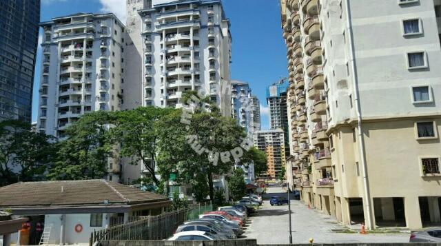 VISTA ANGKASA LARGE ROOM -inclusive of utilities and wifi & nonsharing 1