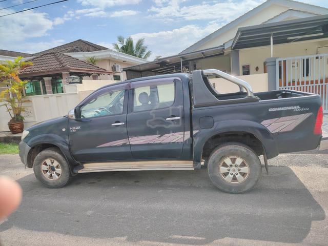 2010 Toyota HILUX 2.5 STD MY05 KUN25R FACELIFT (M) - 5