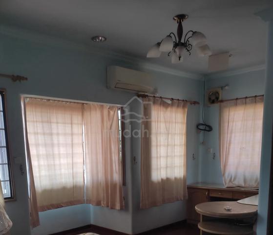 2 sty Semi D house Taman Cynthia,Jalan Chong Thien Vun 1