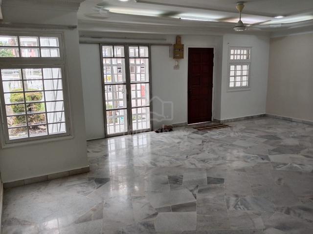 USJ 9 Subang Jaya Near Taipan Business Centre Double Storey Terrace 1