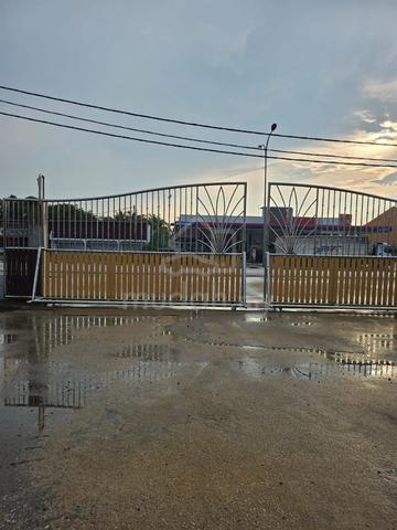Tanah Commercial Tepi Jalan Utama Untuk Disewa Di Bandar Paka 1