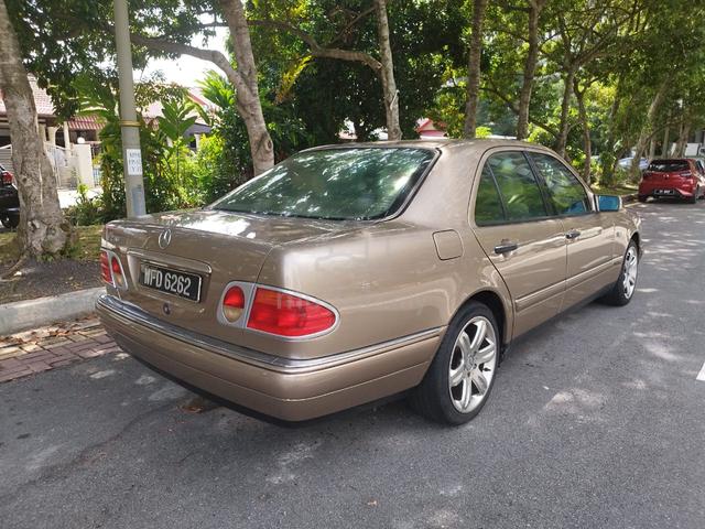 1997 Mercedes Benz E230 AVANTGARDE 2.3 (A) - 3