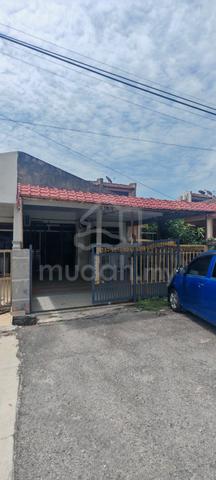 Telok Emas, Terres untuk disewa sekolah syarifah rodziah 1