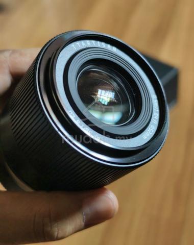 Tt Artisan AF 56mm F1.8 Fujifilm Mount for sale - photo 5 of 6