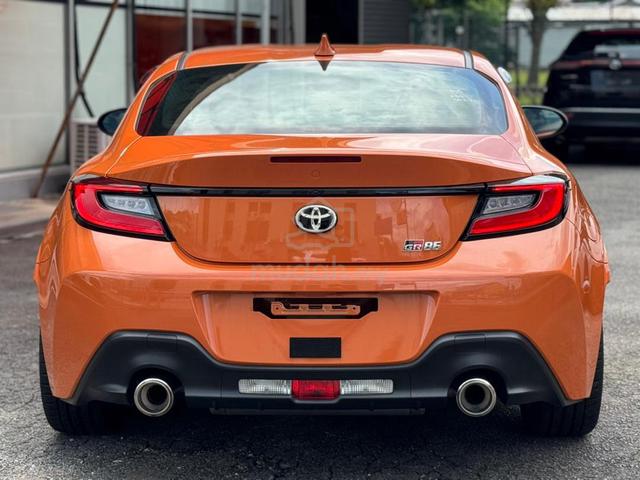 2023 Toyota GR86 2.4 RZ 10th Anniversary Edition - 5