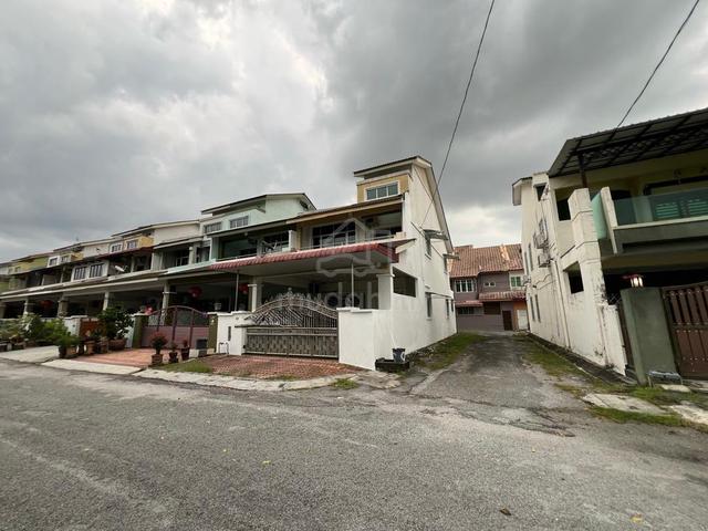 2 Storey Terrace End Lot Facing Play Ground Bandar Botani, Ipoh Perak 1