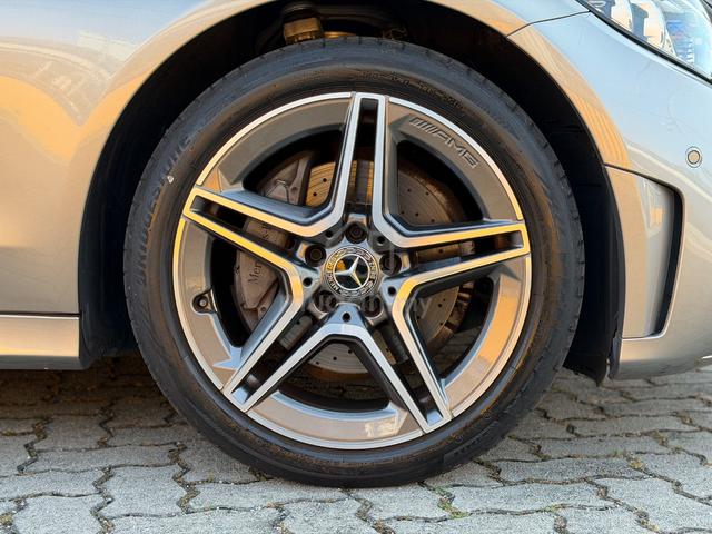 2021 Mercedes Benz C200 1.5 AVANTGARDE (A) - 2