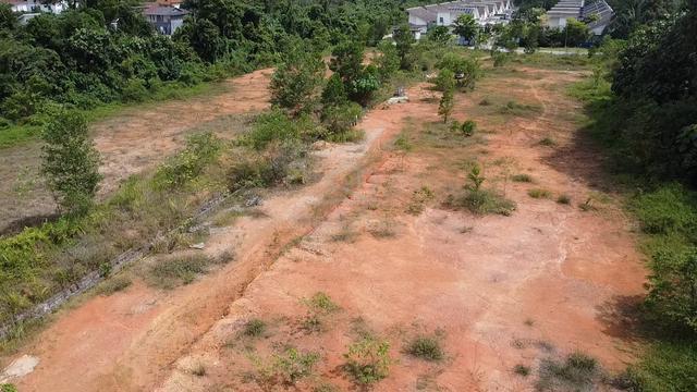 BELOW MARKET ✅ Tanah Lot Banglo 5,661 sqft @ 51' x 111' Sg Merab Bangi 1