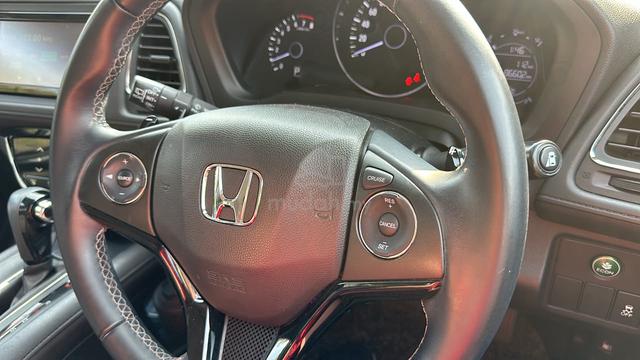 Honda HR-V 1.8 V HRV 2020 NEW FACELIFT BIG OFFER! - 5