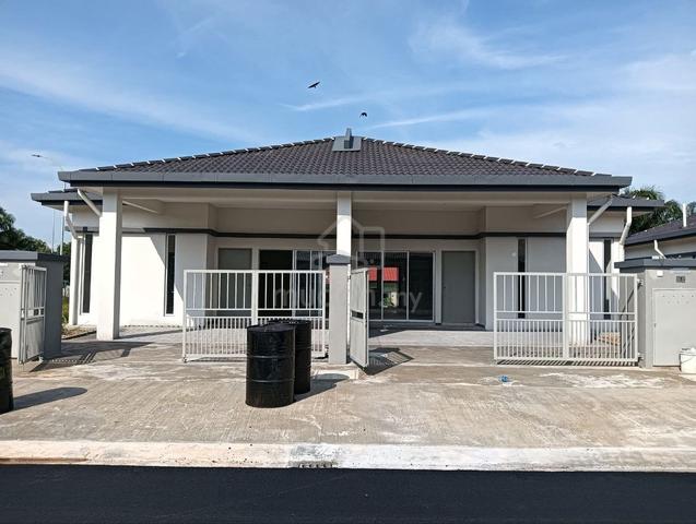 SEMI D BESAR 35x79 4R2B 0 Depo CASH Back FREEHOLD Pulau Indah Mainroad 1