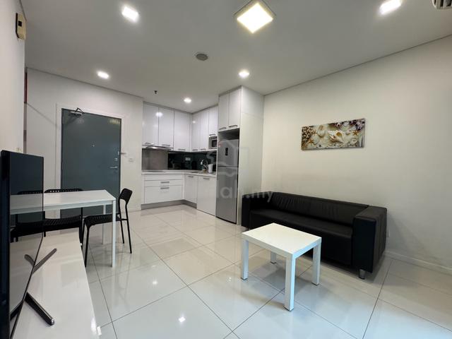 corner unit mid floor KLCC Summer Suites 5