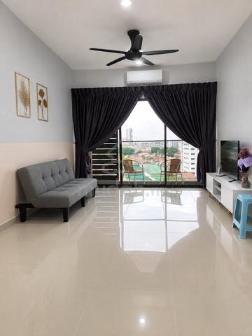 Admiral Residences 1