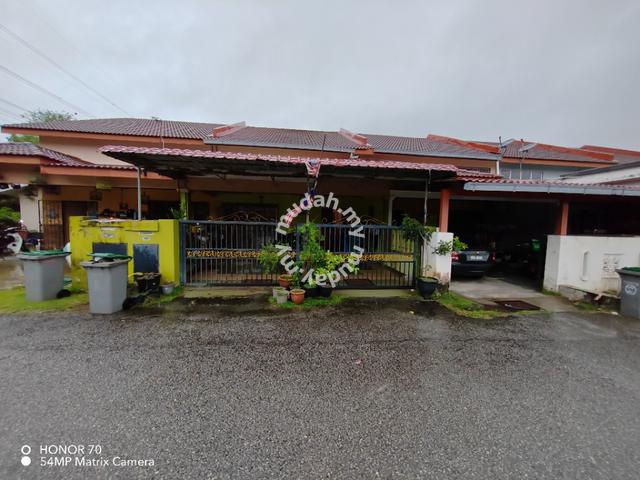 1.5 storey Jalan Cenderawasih Enstek untuk dijual 1