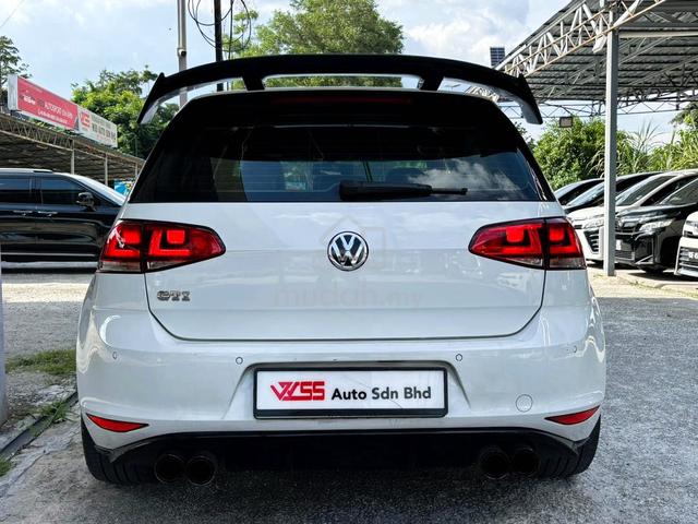 Volkswagen GOLF 2.0 GTI TSI MK7 leather seat - 5