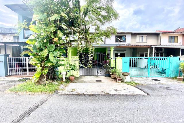FACING OPEN Double Storey Taman Lingkaran Nur Batu 12 Cheras 1