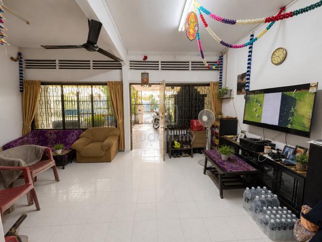 Double Storey Terrace House with huge yard/balcony for extension 1
