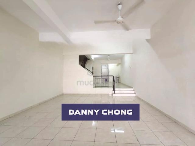 3 STY Terraced Can Commercial Use/Own Stay 3500sqft At Jelutong 1