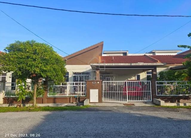 Rumah SEMI-D SETINGKAT TAMAN INDAH PUTERI SEPANG UNTUK DIJUAL 1