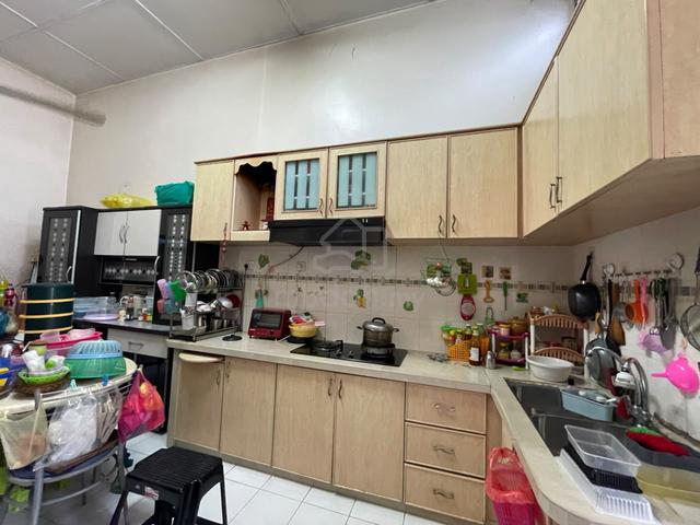 hot Taman bukit minyak 1sty Terrace Fully Renovated Juru for sale 1