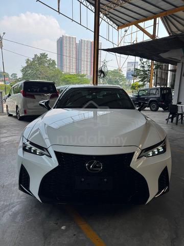 2023 Lexus IS300 2.0 F-SPORT MODE BLACK - 1