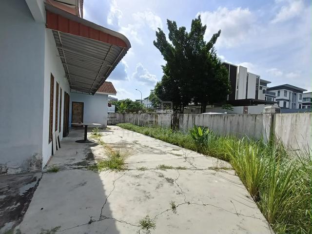Jalan Bakti Mutiara Rini Single Storey Corner Lot House,Skudai 1