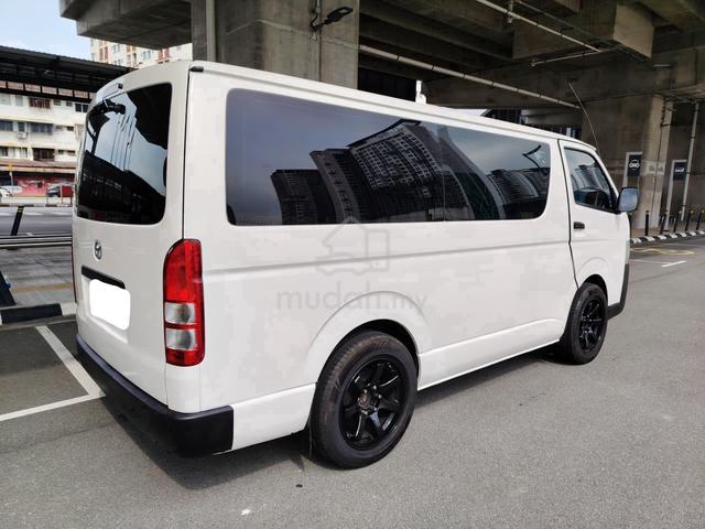 2019 Toyota HIACE 2.5 (M) 14 Seat Full Air-Cond - 4