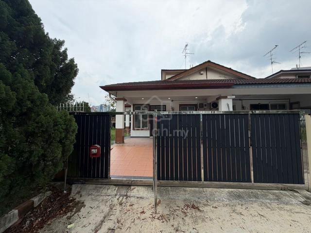 1 Storey For Rent @ Tmn Setia Indah/ Jalan Setia 12/ Corner/ Unblock 1