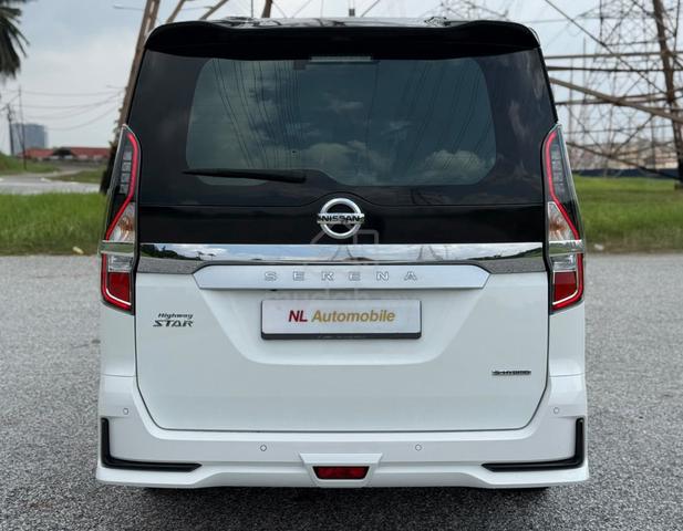 2022 Nissan SERENA PREMIUM HIGHWAY STAR FL 360 CAM - 4