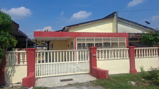 House for rent at Parit Buntar 1