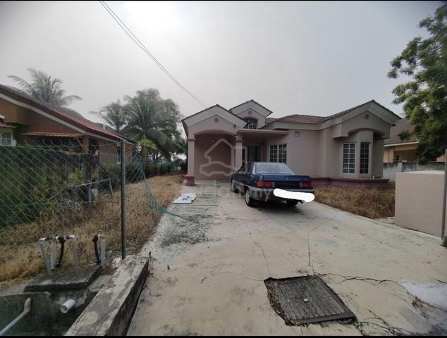 (TERMURAH) 1 Storey Bungalow Pantai Sepang Putra 1