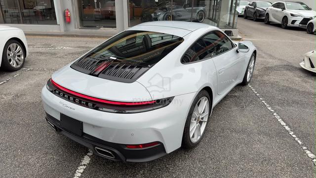 UNREG 2025 Porsche 911 3.0 CARRERA FACELIFT 992.2 - 2