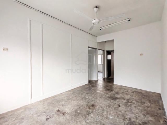 Flat Taman Alam Megah 1