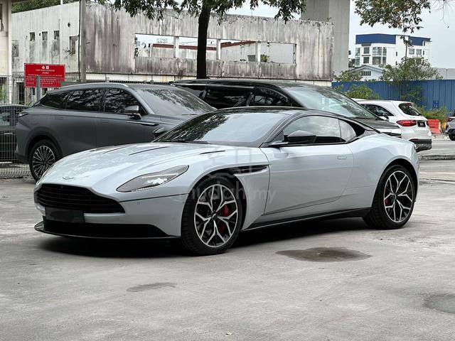 2018 Aston Martin DB11 5.2 V12 (A) - 1