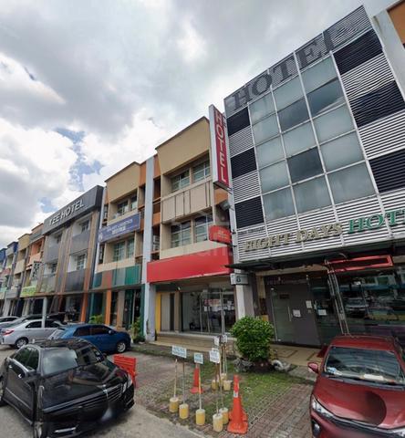 Bandar Baru Permas Jaya @ JB Three Storey (Renovated) Shoplot of First 1