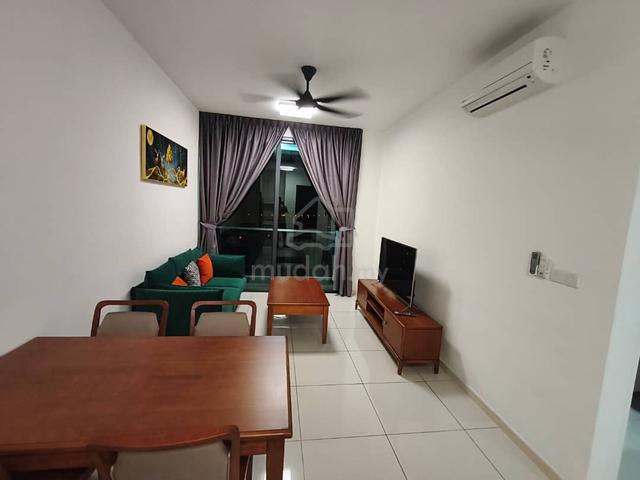 The M @ Medini Macrolink 1