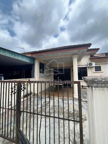 Rumah untuk disewa taman yayasan 1