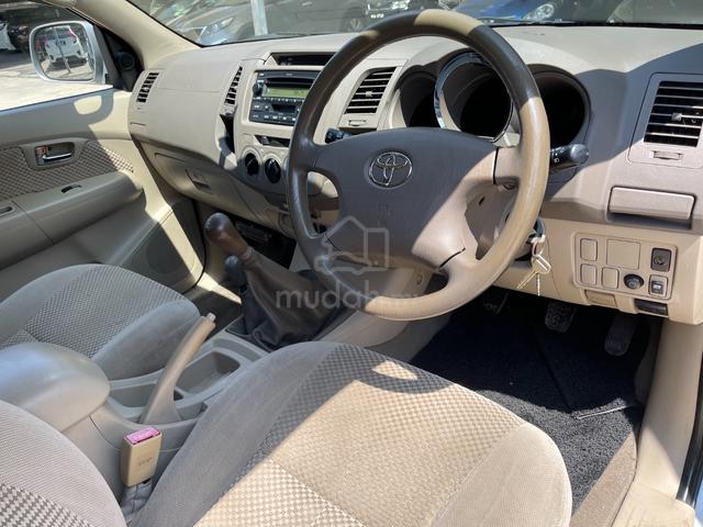 2006 Toyota FORTUNER 2.5 G (M) CAR KING LIKE NEW - 4