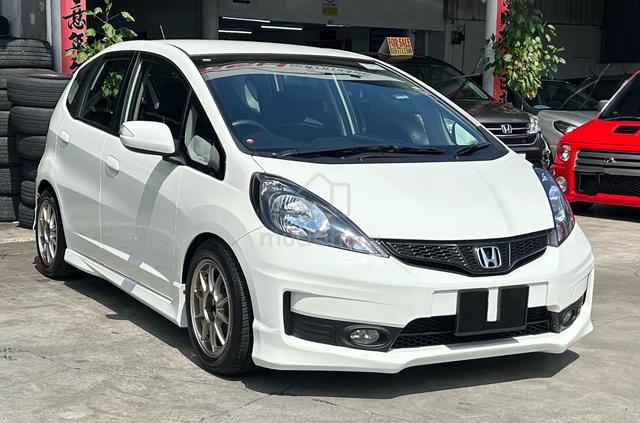 2013 Honda JAZZ 1.5 FACELIFT (A) GE8 RS 1 Owner - 1